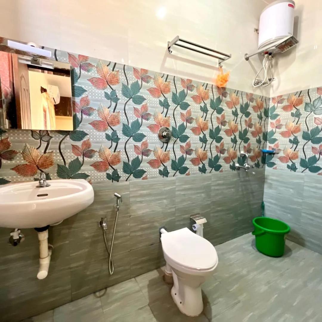 D 'souza Homestay *
